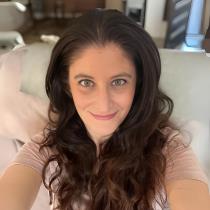 Jennifer Sermabeikian - Caregiving Advocate & Author