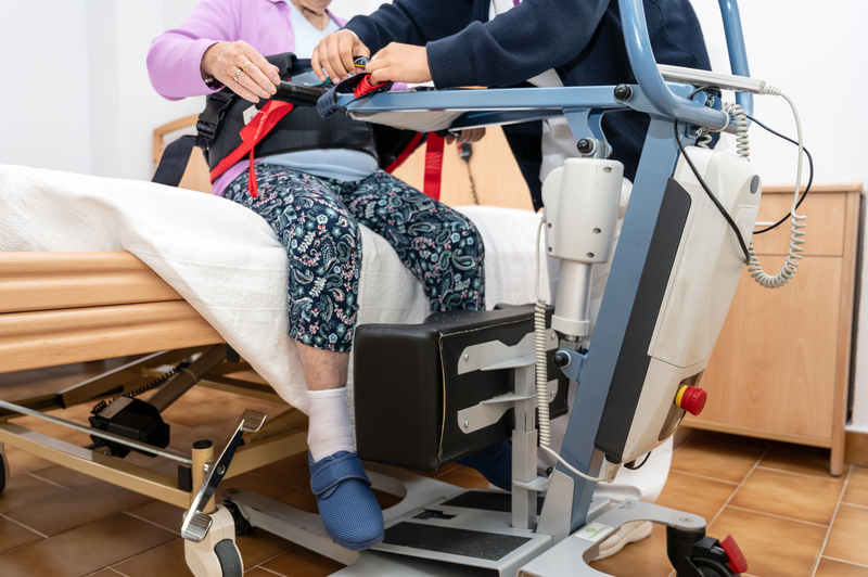 Lift Services for Caregivers: How to Use Common Lift Devices